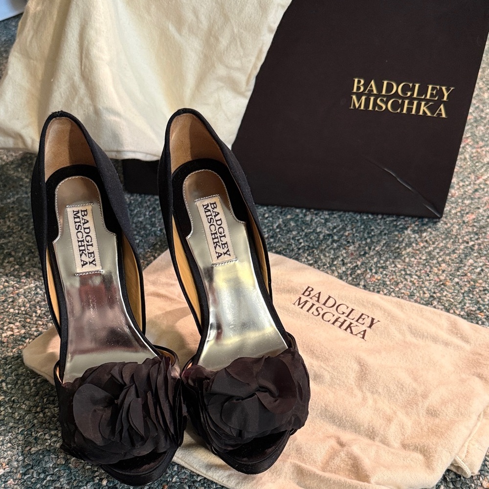 Badgley Mischka Black Heels with Floral Accent - Picture 2 of 5